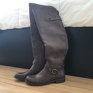 Guess riding boots size 7